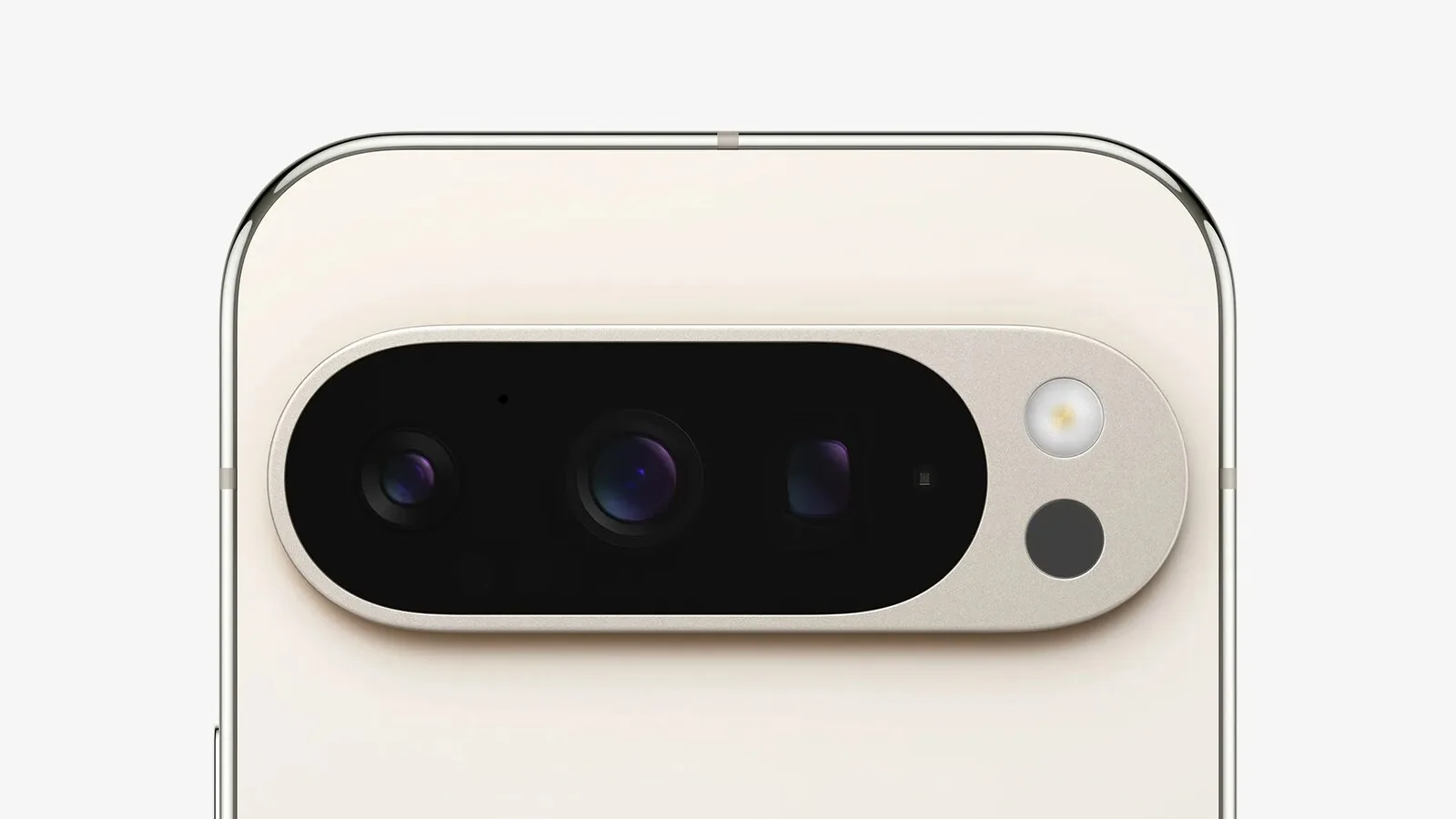 Traseira de um Google Pixel 9 Pro em cor creme, com a barra das câmaras em forma de cápsula, três lentes, flash e sensor