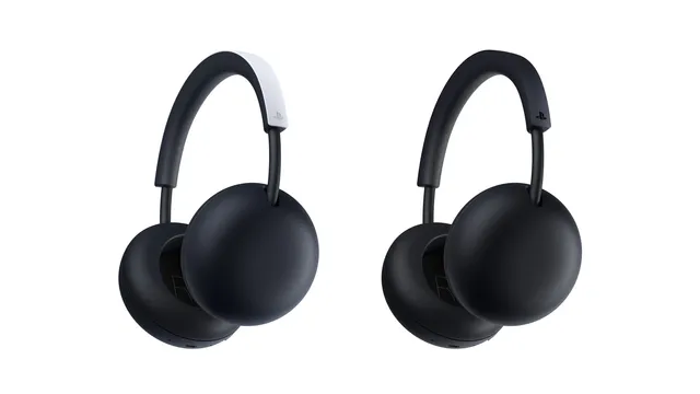 Dois auscultadores PlayStation Pulse lado a lado sobre fundo branco, um com a fita superior branca e outro todo preto