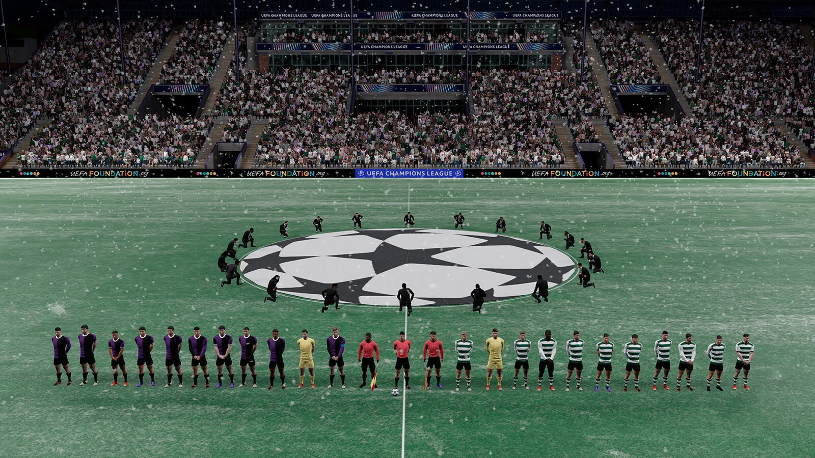 Duas equipas alinhadas no relvado antes de um jogo da Liga dos Campeões, com o logótipo da competição no círculo central e as bancadas cheias